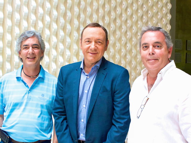 Eduardo Vela Ruiz -Juan Vela -Kevin Spacey- Riviera Maya Blog