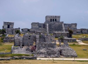 Quintana Roo, Riviera Maya, Tulum, Archeological Zone 1 - Photo by German Murillo-Echavarria 0406