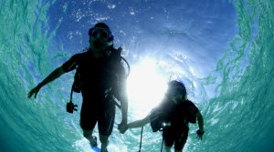 scuba diving in cenote, riviera maya couples