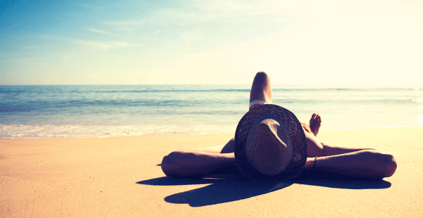libera el estrés con unas vacaciones en la playa