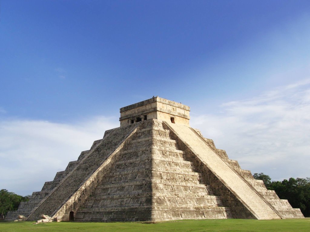 Chichén Itzá, el descenso de la serpiente emplumada