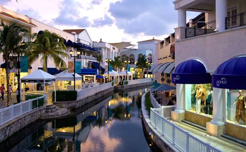 The Best Shopping in Playa del Carmen for Local Treasures
